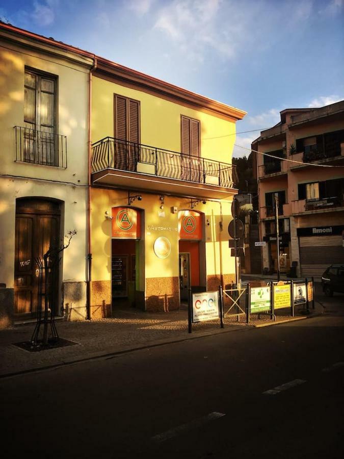 The Hive Stefy'S Apartment Iglesias Esterno foto
